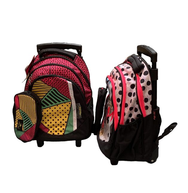 Cartable à roulette avec trousse