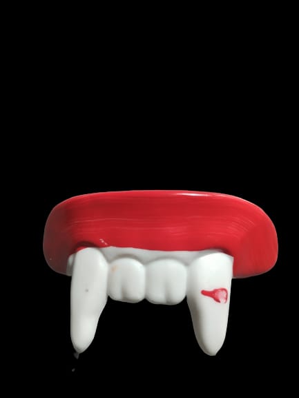 ASSORTIMENT DENTS VAMPIRE