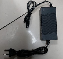 [CH-2] Chargeur Hoverboard
